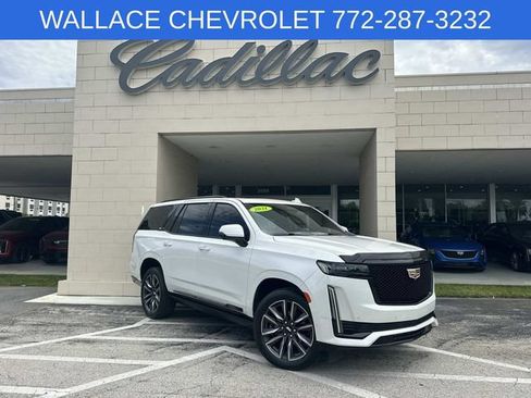 Used 2021 Cadillac Escalade Sport AWD/4WD image 1