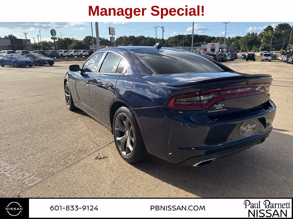 Used 2016 Dodge Charger SXT w/ Rallye Group RWD image 10