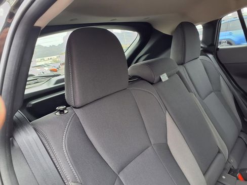 Certified 2025 Subaru Crosstrek 2.0i Premium image 23