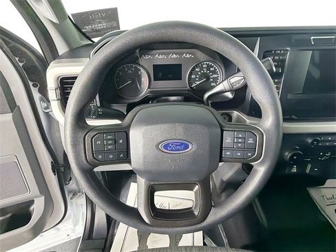 Used 2023 Ford F250 XLT w/ FX4 Off-Road Package image 11