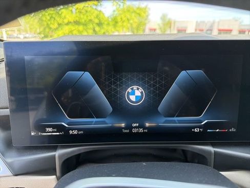 Used 2025 BMW 430i Convertible w/ Premium Package image 2