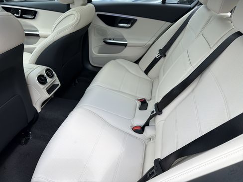 New 2026 Mercedes-Benz C 300 4MATIC Sedan image 24