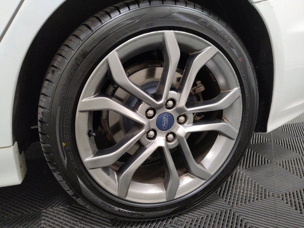 Used 2019 Ford Fusion SEL FWD image 31