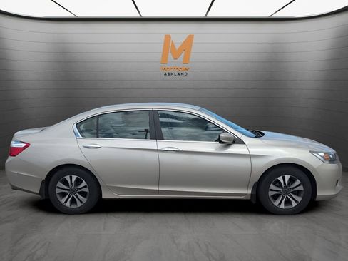 Used 2013 Honda Accord LX image 6