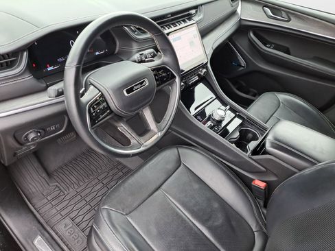 Used 2021 Jeep Grand Cherokee L Overland AWD/4WD image 13
