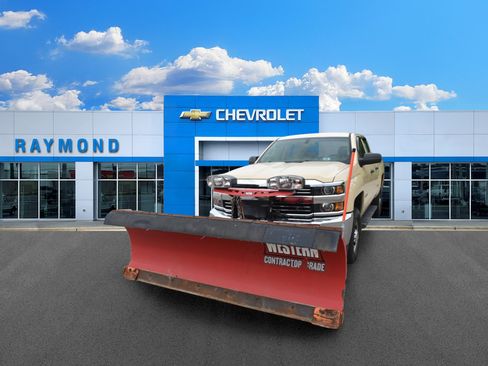 Used 2018 Chevrolet Silverado 2500 W/T w/ Snow Plow Prep Package AWD/4WD image 7