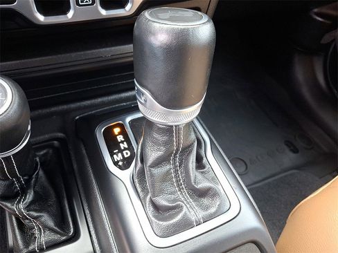 Used 2023 Jeep Wrangler Sahara 4xe w/ Cold Weather Group image 15