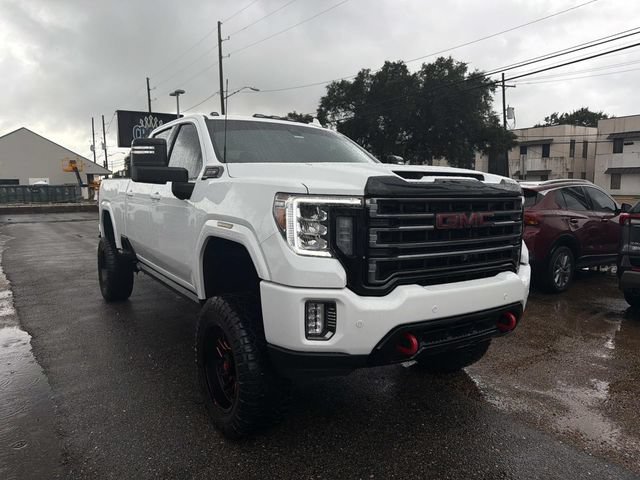 Used 2022 GMC Sierra 2500 AT4 w/ AT4 Preferred Package AWD/4WD image 4