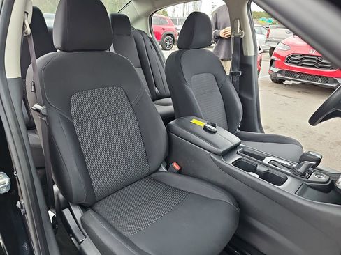 Used 2023 Nissan Sentra S image 13