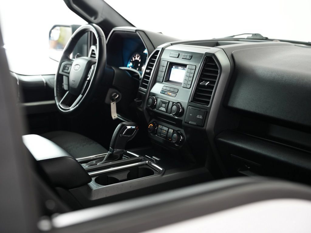 Used 2018 Ford F150 XLT w/ Equipment Group 301A Mid RWD image 49