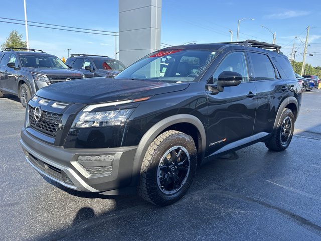Certified 2025 Nissan Pathfinder Rock Creek AWD/4WD image 11