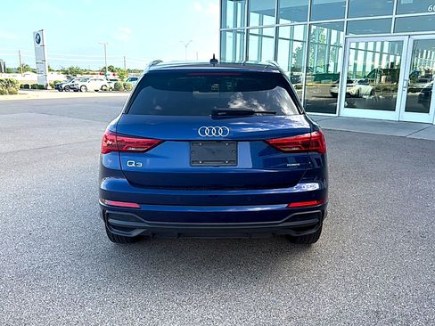 Used 2023 Audi Q3 2.0T Premium Plus w/ Premium Plus Package AWD/4WD image 6