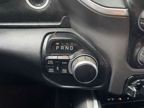 Used 2019 RAM 1500 Big Horn image 29