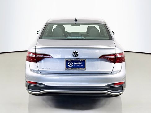 Certified 2023 Volkswagen Jetta Sport image 10