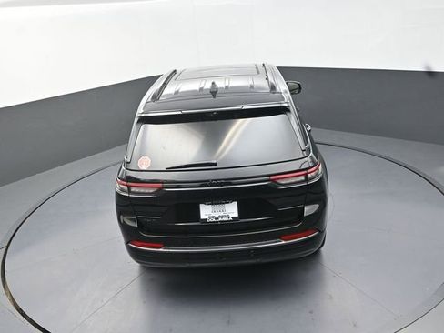 New 2026 Jeep Grand Cherokee Limited AWD/4WD image 16