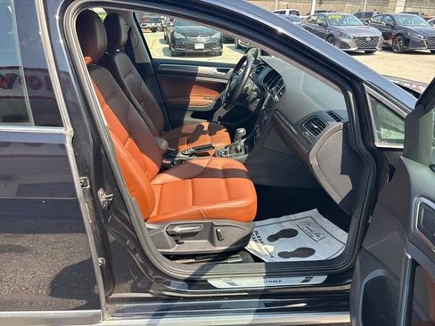 Used 2017 Volkswagen Golf Alltrack SE AWD/4WD image 56