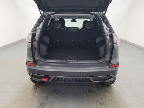 Used 2020 Jeep Cherokee Trailhawk w/ Cold Weather Group AWD/4WD image 29