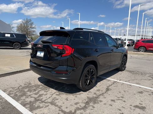 Used 2020 GMC Terrain SLT AWD/4WD image 3