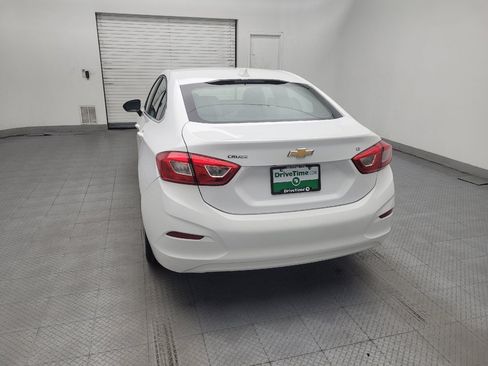 Used 2019 Chevrolet Cruze LT FWD image 6