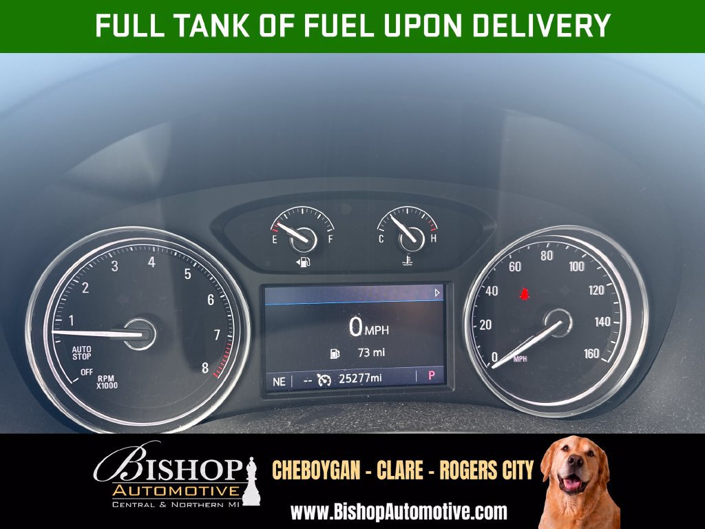 Used 2023 Buick Enclave Essence AWD/4WD image 2