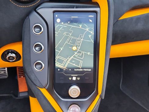 Used 2024 McLaren 750S Spider image 21