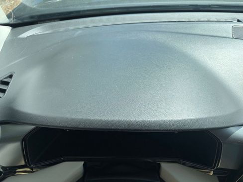 Used 2025 Volkswagen Taos S image 34