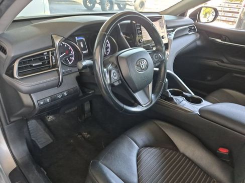 Used 2024 Toyota Camry SE FWD image 9
