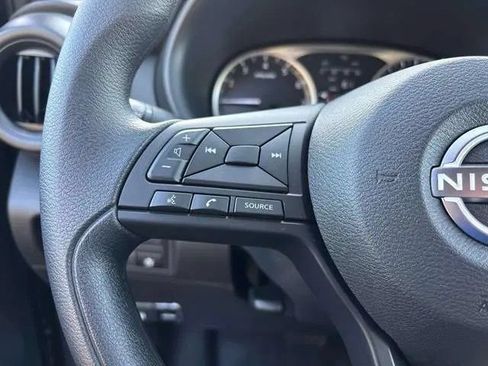 Used 2025 Nissan Kicks Play S FWD image 10