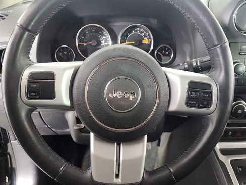 Used 2017 Jeep Compass High Altitude image 14
