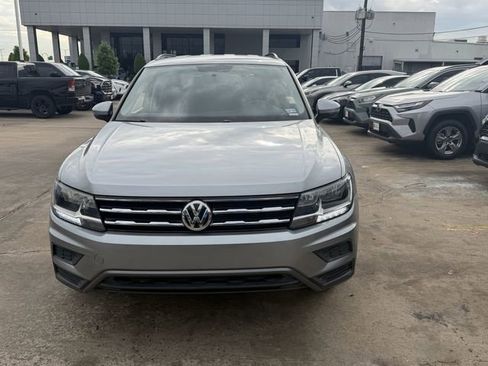 Used 2019 Volkswagen Tiguan S image 6