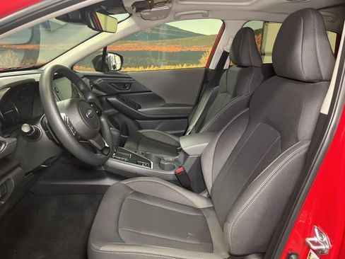 Used 2025 Subaru Crosstrek 2.0i Premium image 22