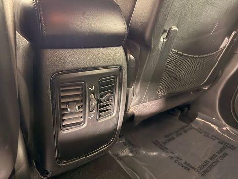 Used 2019 Dodge Durango GT w/ Blacktop Package AWD/4WD image 48