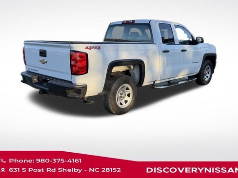Used 2018 Chevrolet Silverado 1500 W/T w/ Trailering Package image 3