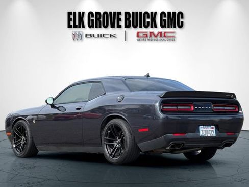 Used 2017 Dodge Challenger R/T Scat Pack image 6