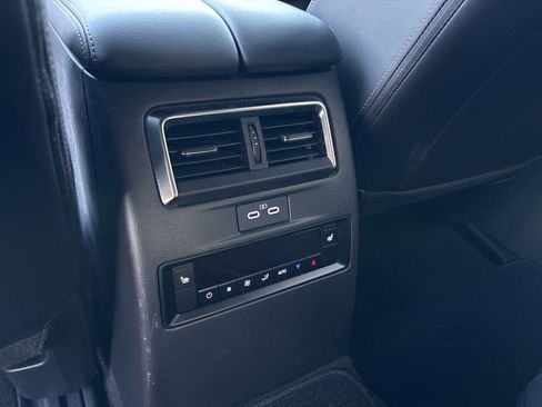 Certified 2025 MAZDA CX-90 3.3 Turbo w/ Premium Plus Pkg image 31