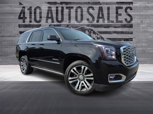 Used 2019 GMC Yukon Denali w/ Denali Ultimate Package AWD/4WD image 1