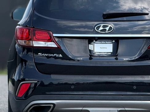 Used 2017 Hyundai Santa Fe Limited AWD/4WD image 13