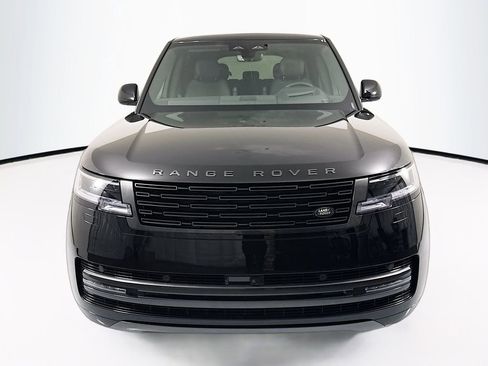 New 2026 Land Rover Range Rover Long Wheelbase SE AWD/4WD image 2