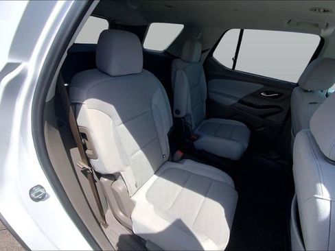 Used 2020 Chevrolet Traverse LT AWD/4WD image 19