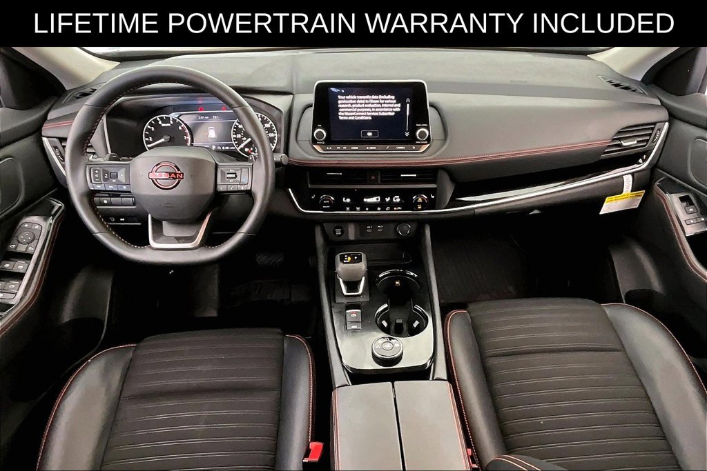 Used 2025 Nissan Rogue SV AWD/4WD image 19