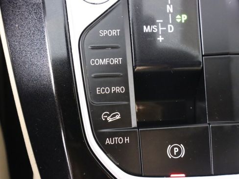 Used 2022 BMW X3 xDrive30i w/ Premium Package image 30