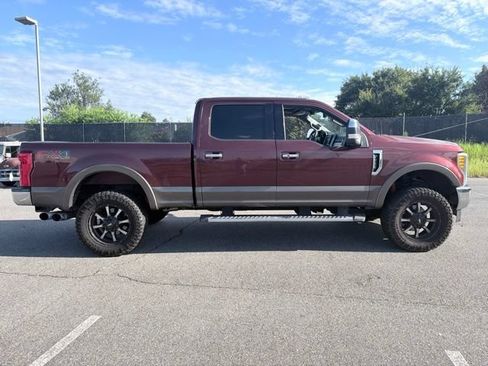 Used 2017 Ford F250 Lariat w/ Lariat Ultimate Package AWD/4WD image 2