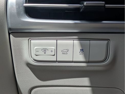 Used 2025 Hyundai Tucson SEL FWD image 22