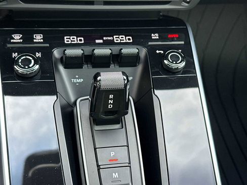 Certified 2023 Porsche 911 Carrera 4S w/ Sport Package image 22