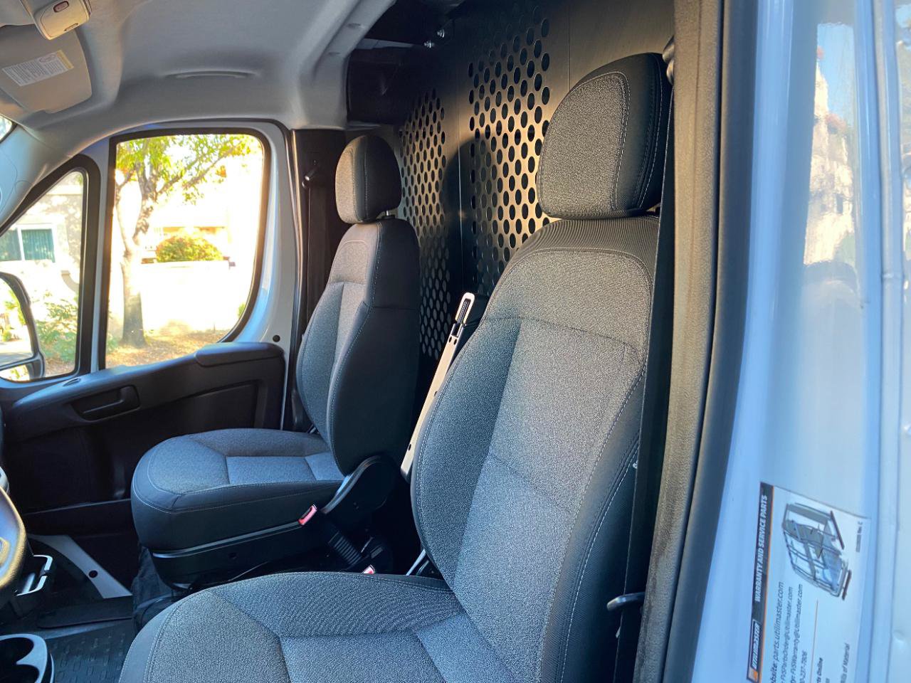 Used 2025 RAM ProMaster 2500 w/ U-Haul Equipment Group FWD image 23