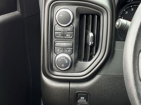 Used 2025 GMC Sierra 1500 Pro w/ Graphite Edition AWD/4WD image 19