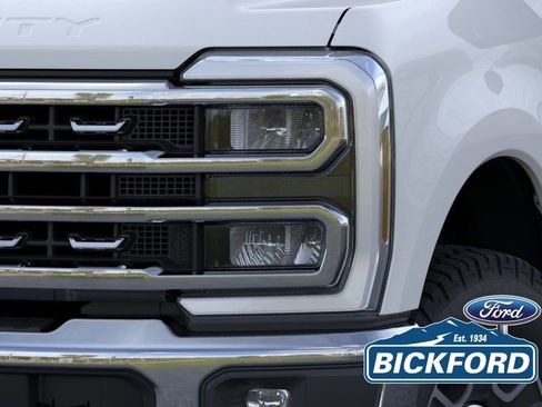 New 2026 Ford F250 Lariat AWD/4WD image 18