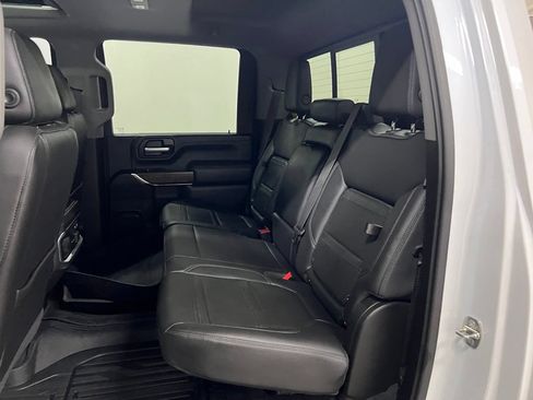 Used 2020 GMC Sierra 2500 Denali w/ Denali Ultimate Package AWD/4WD image 39