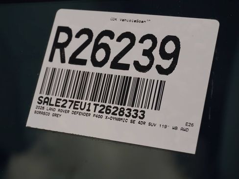 Used 2026 Land Rover Defender 110 X-Dynamic SE AWD/4WD image 32