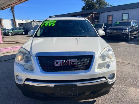 Used 2011 GMC Acadia SLT image 2